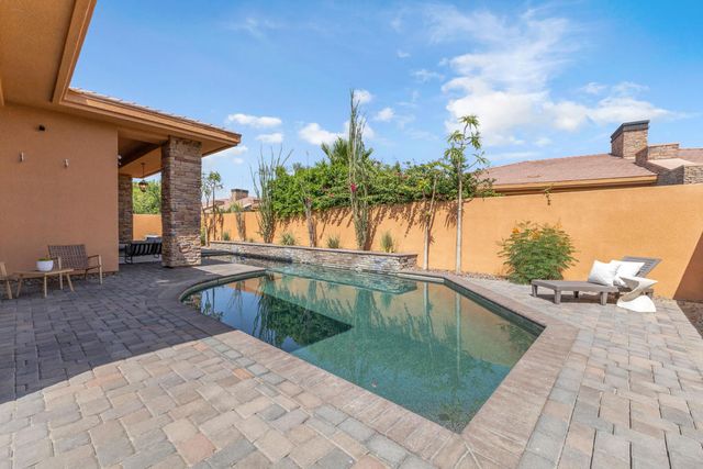 50050 Camino Privado, La Quinta, CA 92253