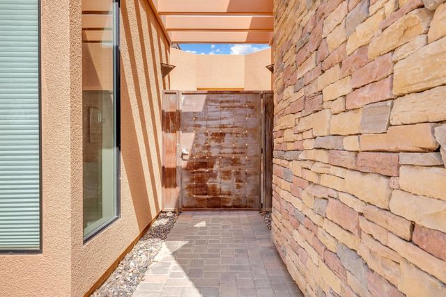 50050 Camino Privado, La Quinta, CA 92253