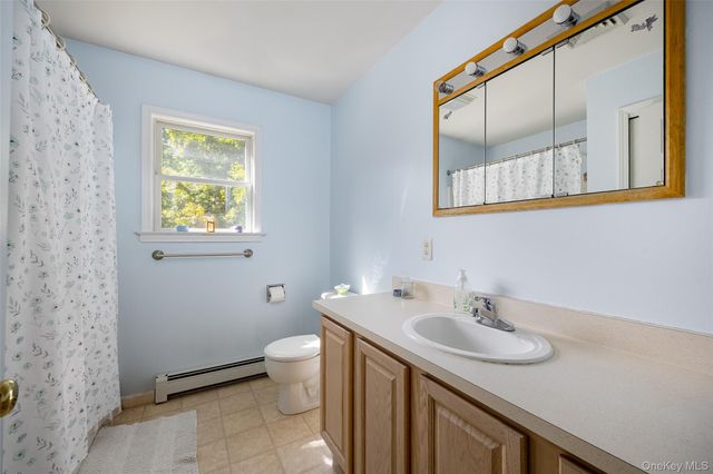 29 Balsam Road, Hyde Park, NY 12538