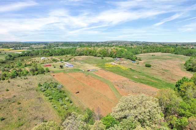 330 Blueberry Acres, Dayton, TN 37321