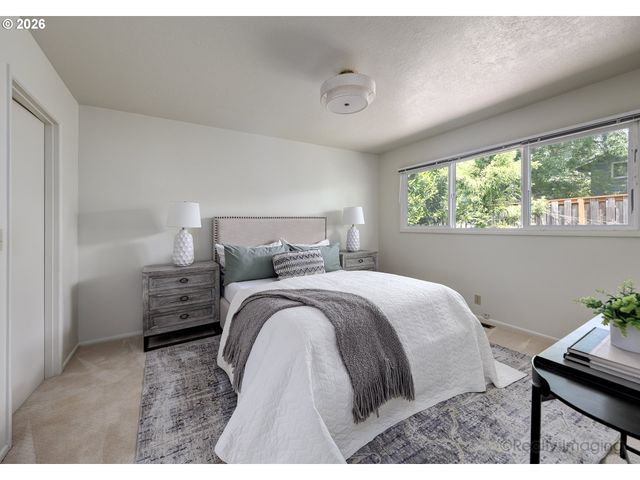 5320 Sw CHERRY Ave, Beaverton, OR 97005