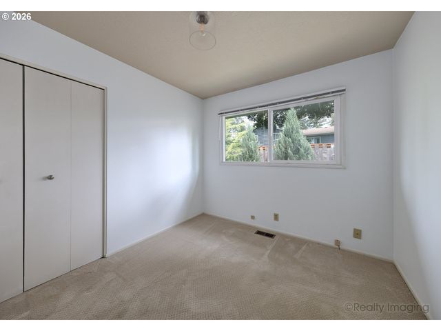 5320 Sw CHERRY Ave, Beaverton, OR 97005