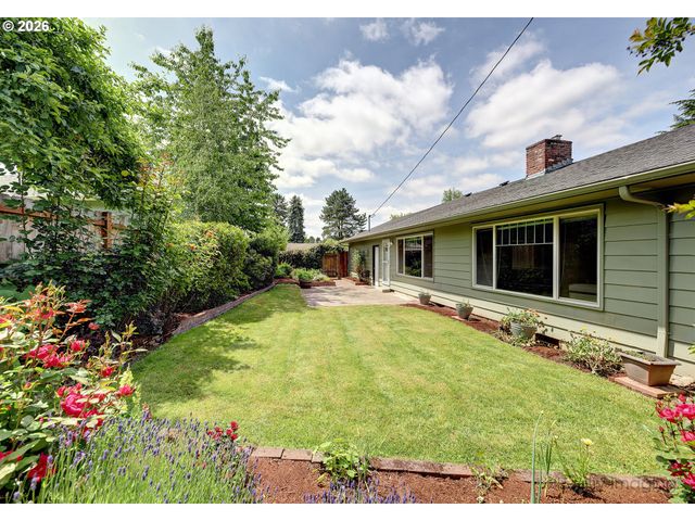5320 Sw CHERRY Ave, Beaverton, OR 97005