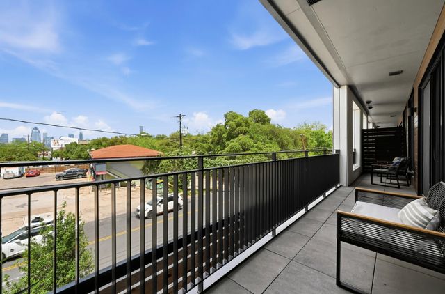 2209 S 1st ST 209, Austin, TX 78704