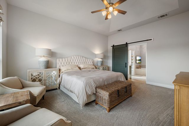 924 Hornsby HOLW, Leander, TX 78641