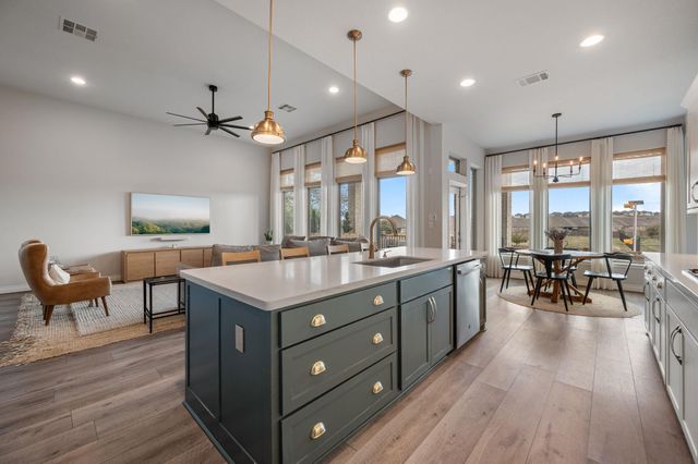 924 Hornsby HOLW, Leander, TX 78641