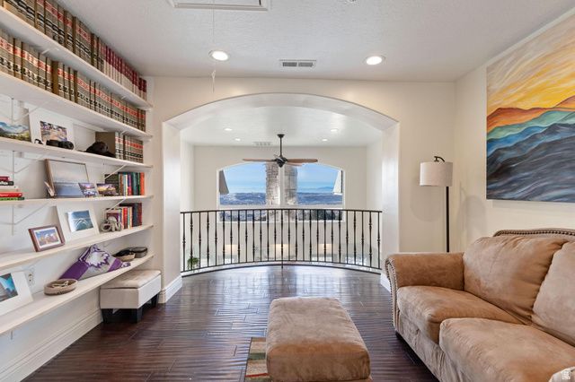 2921 E MELANIE LN, Ogden, UT 84403