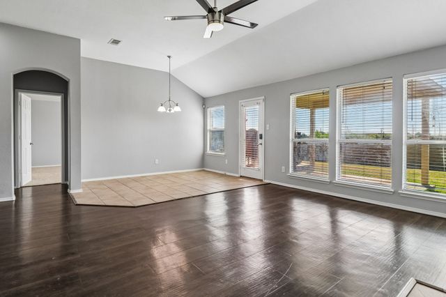 7905 Decoy Drive, Arlington, TX 76002
