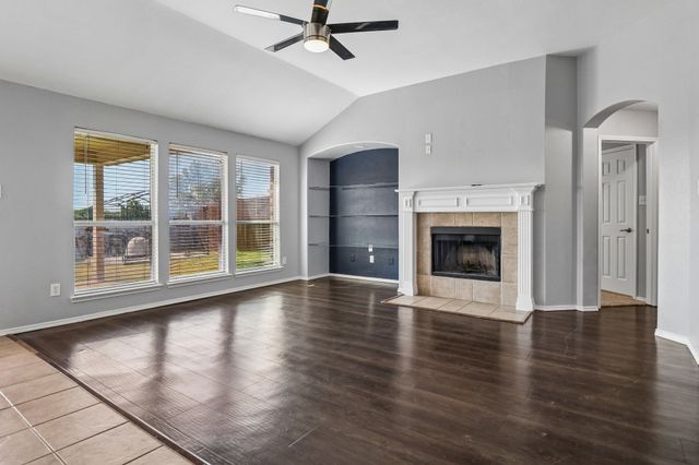 7905 Decoy Drive, Arlington, TX 76002