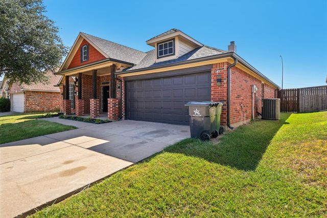 7905 Decoy Drive, Arlington, TX 76002