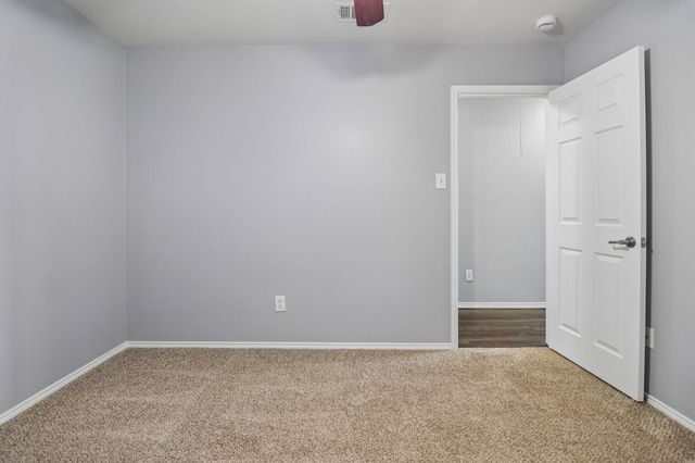7905 Decoy Drive, Arlington, TX 76002