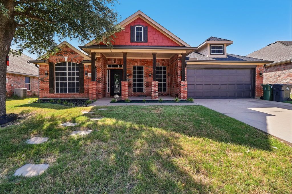 7905 Decoy Drive, Arlington, TX 76002