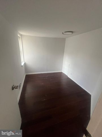 916 WINTON ST, Philadelphia, PA 19148