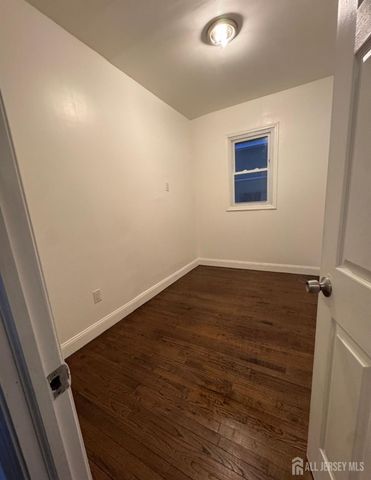 410 Chadwick Avenue 1, Newark, NJ 07112