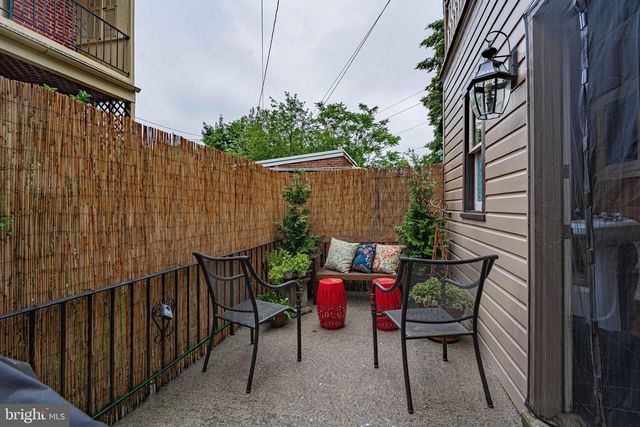407 N 8TH ST, Allentown, PA 18102