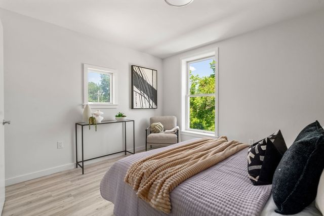 602 Canterbury U9, Boston, MA 02131