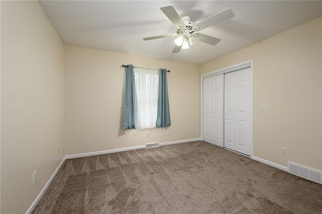 510 S 2nd Street, Lansing, KS 66048