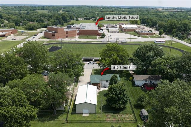 510 S 2nd Street, Lansing, KS 66048