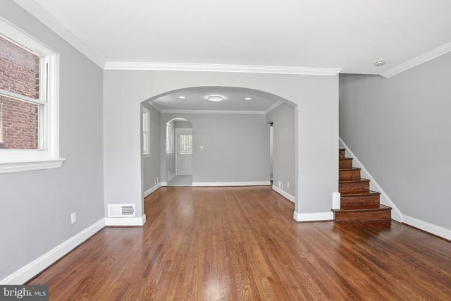 624 JEFFERSON ST NE, Washington, DC 20011
