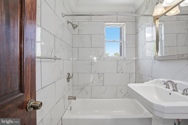 624 JEFFERSON ST NE, Washington, DC 20011