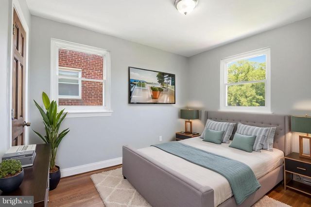 624 JEFFERSON ST NE, Washington, DC 20011