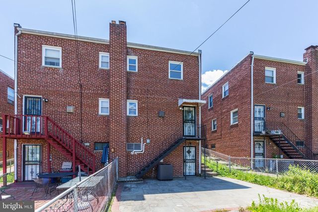 624 JEFFERSON ST NE, Washington, DC 20011