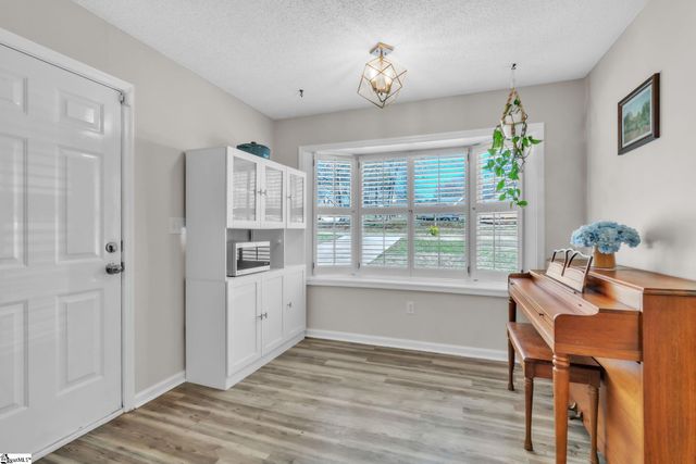 104 Boxelder Lane, Simpsonville, SC 29680