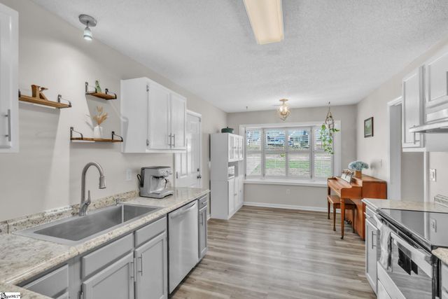 104 Boxelder Lane, Simpsonville, SC 29680