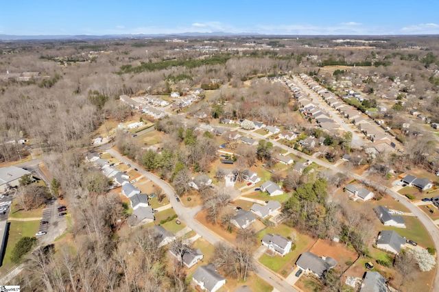 104 Boxelder Lane, Simpsonville, SC 29680