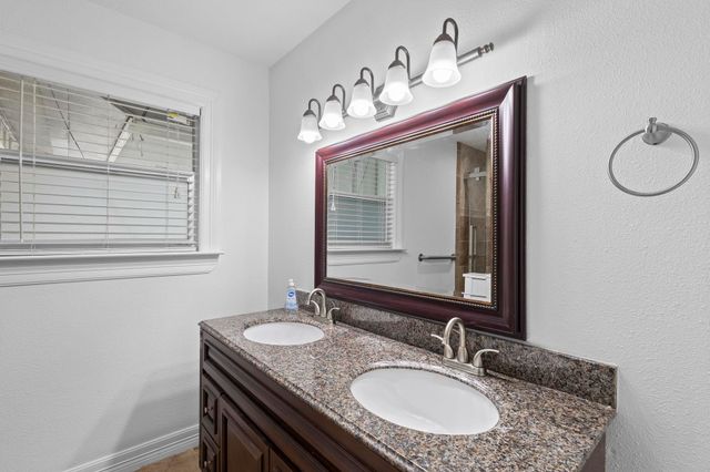 3412 Drexel Ave, Port Arthur, TX 77642