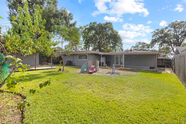 3412 Drexel Ave, Port Arthur, TX 77642