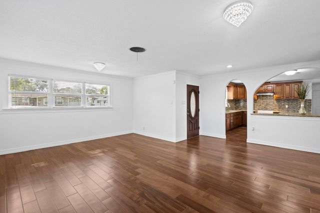 3412 Drexel Ave, Port Arthur, TX 77642