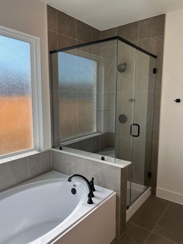 2331 Forest Flower, Tomball, TX 77375