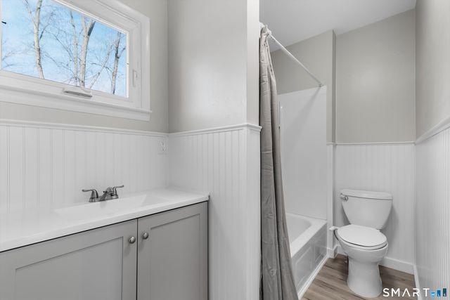 40 West Street 2, Shelton, CT 06484