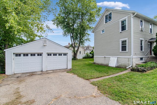 40 West Street 2, Shelton, CT 06484