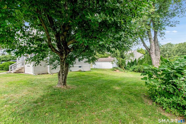 40 West Street 2, Shelton, CT 06484