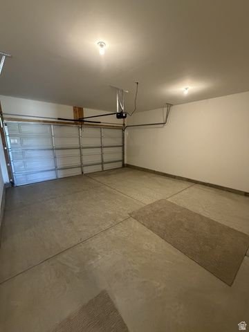 2231 S 2080 W, West Haven, UT 84401