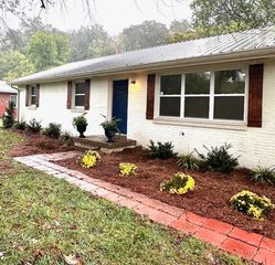 1116 Slaters Creek Rd, Goodlettsville, TN 37072