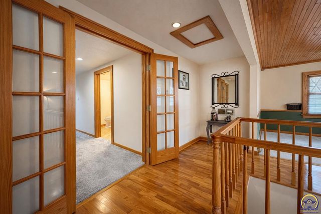 1318 SW Wayne AVE, Topeka, KS 66604