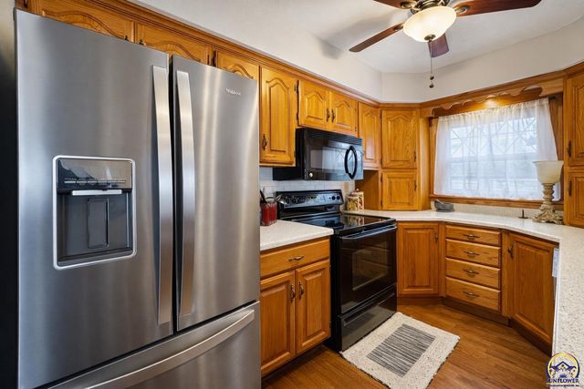 1318 SW Wayne AVE, Topeka, KS 66604