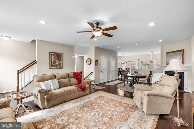 9 LANI LN, Marlton, NJ 08053