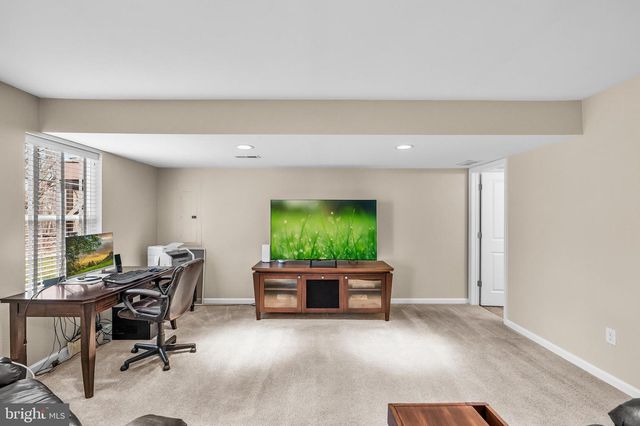 9 LANI LN, Marlton, NJ 08053