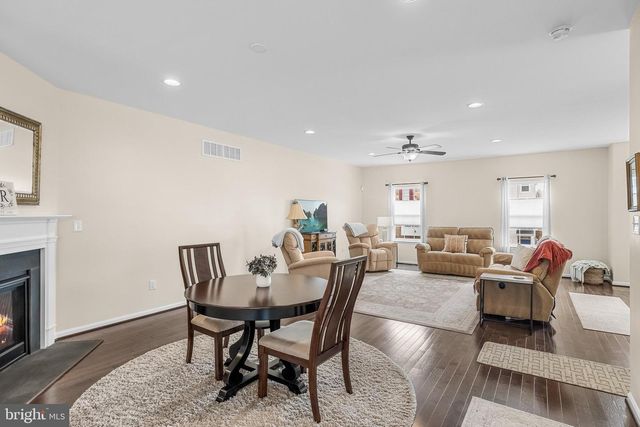 9 LANI LN, Marlton, NJ 08053