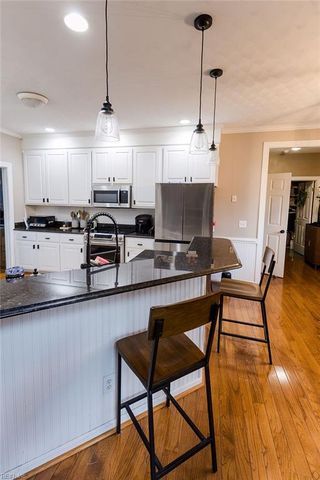134 Kings Point DR, Suffolk, VA 23434