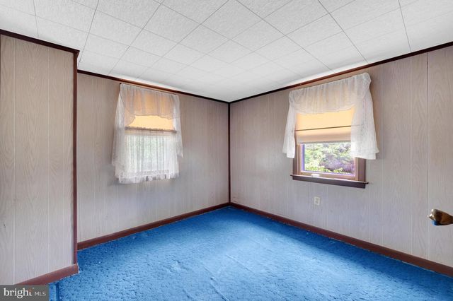 114 DIVISION ST, West Creek, NJ 08092