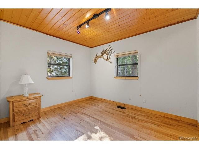 401 Lake Rd, Idaho Springs, CO 80452