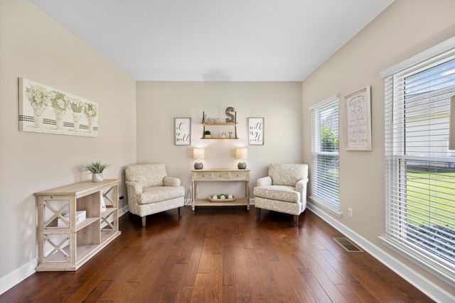 10008 Larkspur Drive, Ooltewah, TN 37363