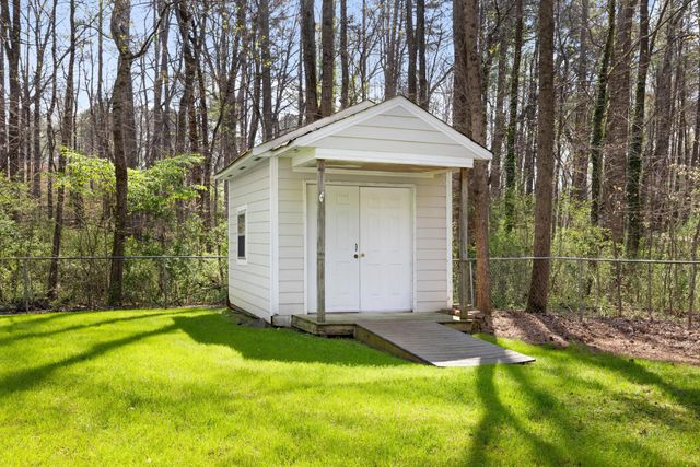 10008 Larkspur Drive, Ooltewah, TN 37363