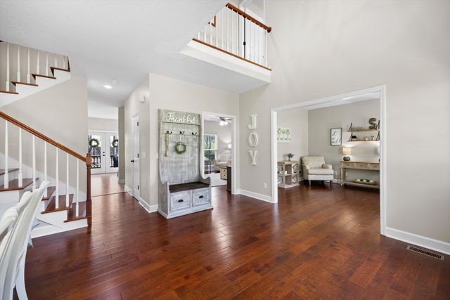 10008 Larkspur Drive, Ooltewah, TN 37363