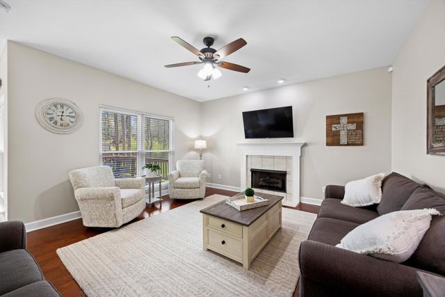 10008 Larkspur Drive, Ooltewah, TN 37363